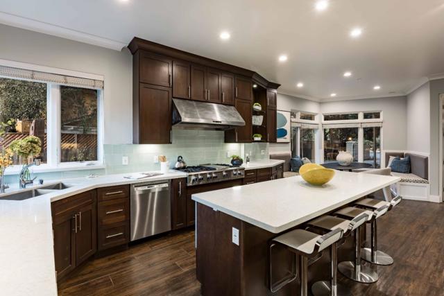 706 N San Antonio Road, Los Altos CA: https://media.crmls.org/mediaz/e3a97c25-de87-4154-8f87-88e6bdc0a49a.jpg