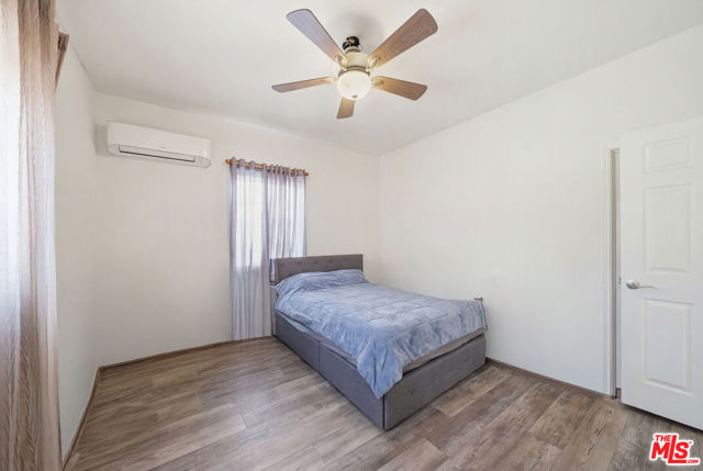 1147 S Westlake Avenue, Los Angeles CA: https://media.crmls.org/mediaz/e3abe885-9ef7-4cb7-ae11-2e3df85b88ae.jpg