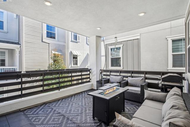 Image 41 of 60 For 37450 Watersail Way