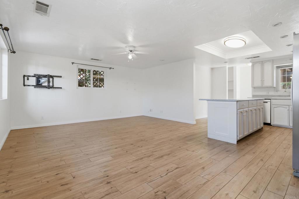 1078 Robertson Drive - photo 14
