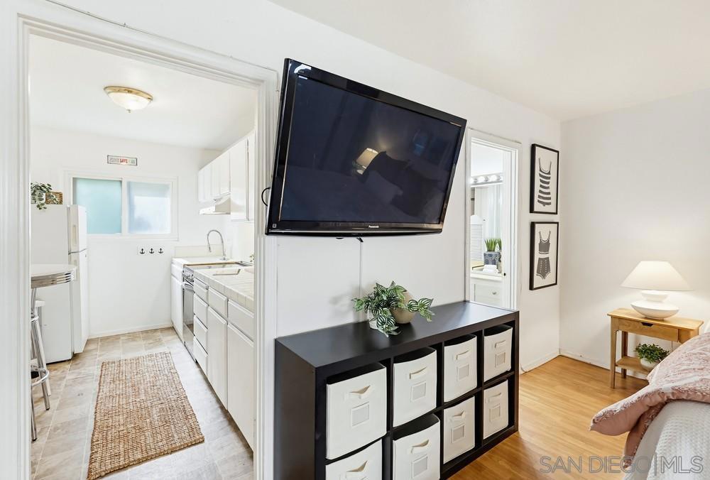 4477 Mentone Street - photo 18