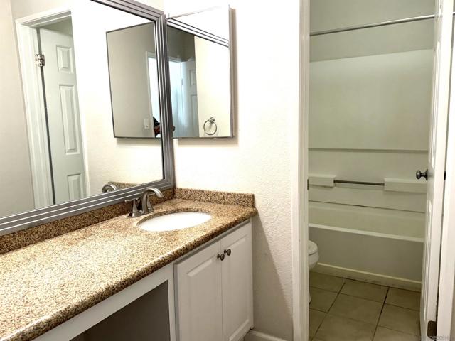 Image 15 of 27 For 7405 Charmant Dr  2417