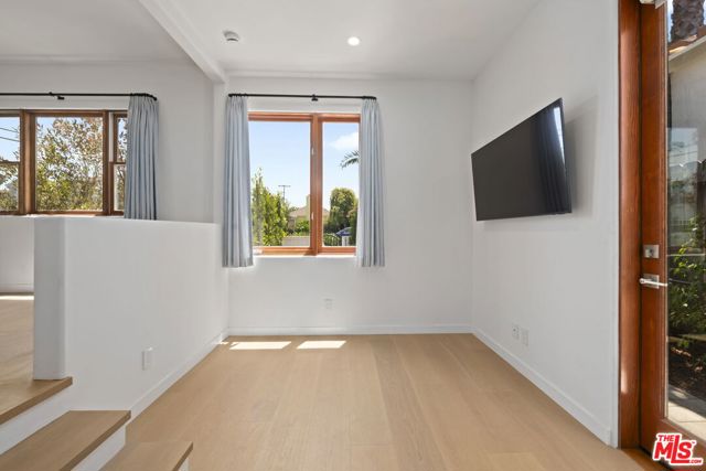 10503 Tennessee Avenue, Los Angeles CA: https://media.crmls.org/mediaz/e3b1f65e-85b4-46be-aab3-1d52ee5a6621.jpg