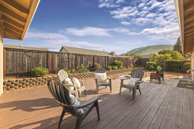 5023 Rick Drive, Santa Rosa CA: https://media.crmls.org/mediaz/e3b24566-6c84-4415-92fe-2e6707ac2dda.jpg