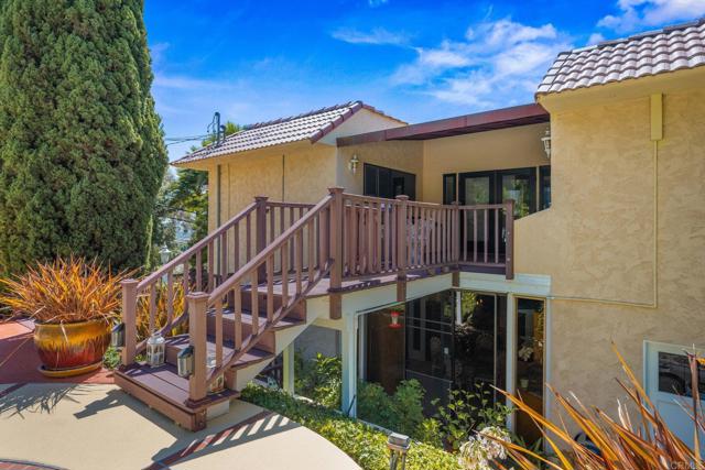 4770 Jellett Street, San Diego CA: https://media.crmls.org/mediaz/e3b2aa57-68c3-41f2-b6ab-6c75f5b7b935.jpg