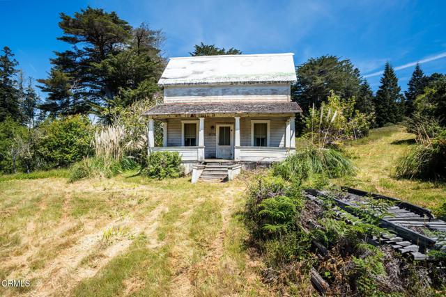 Detail Gallery Image 1 of 10 For 44600 Little Lake Rd, Mendocino,  CA 95460 - 3 Beds | 1 Baths