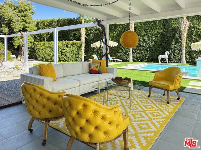 2235 E Paseo Gracia, Palm Springs CA: https://media.crmls.org/mediaz/e3b2f464-0136-4796-8250-54b61691155a.jpg