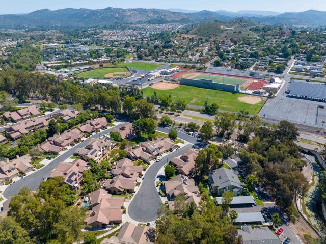 427 Conifer Glen, Escondido CA: https://media.crmls.org/mediaz/e3b3c80d-fa34-4266-850d-d4b479987c4c.jpg