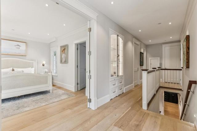 17930 Vineland Avenue, Monte Sereno CA: https://media.crmls.org/mediaz/e3b48d69-06b5-47bb-8aef-3cd61c9e9dcf.jpg