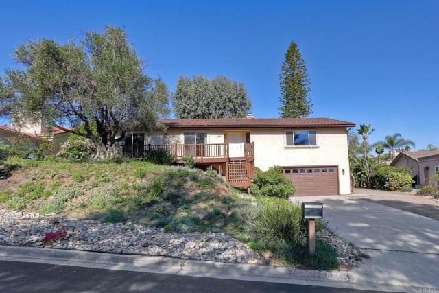 Detail Gallery Image 2 of 60 For 28242 Glenmeade Way, Escondido,  CA 92026 - 4 Beds | 3/1 Baths