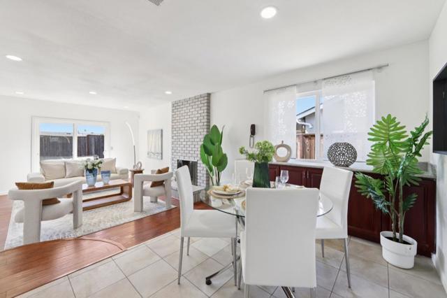 2995 Pettigrew Court, San Jose CA: https://media.crmls.org/mediaz/e3b4c37a-8c25-4c95-b1c9-59a4660e276f.jpg