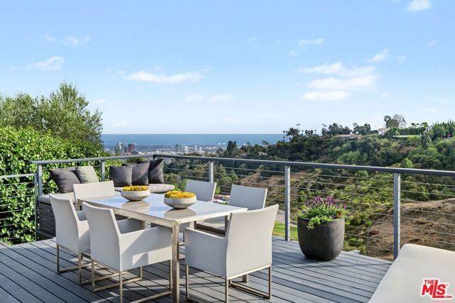 4 Bed Home for Sale in Los Angeles, California