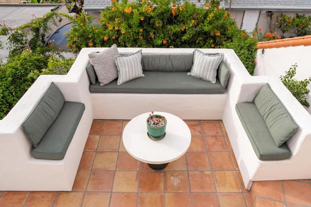 Detail Gallery Image 29 of 47 For 654 Bonair Pl, La Jolla,  CA 92037 - 5 Beds | 4 Baths