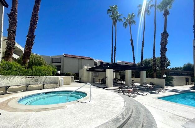 1550 S Camino Real #123, Palm Springs, CA 92264