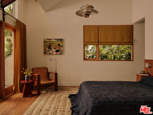 4 Bed Home for Sale in Los Angeles, California