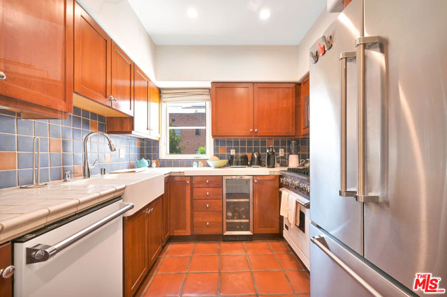 1414 N Harper Avenue, West Hollywood CA: https://media.crmls.org/mediaz/e3b9317b-8e3c-4ab3-baf3-c3f4791c355c.jpg
