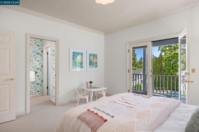 2398 Ironwood Pl, Alamo CA: https://media.crmls.org/mediaz/e3b9e2ea-f9f8-4f9a-9d50-cfadbc28ffcc.jpg