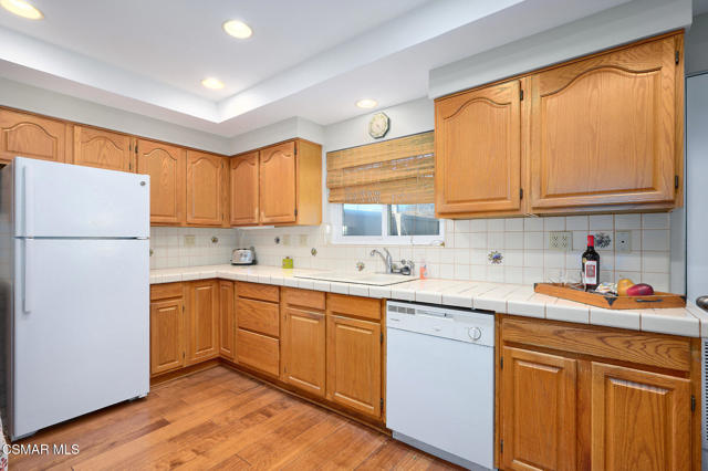 Image 12 of 46 For 1888 Rutgers Drive