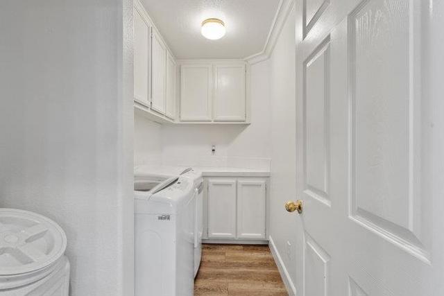 1650 Mimosa Street, Hollister CA: https://media.crmls.org/mediaz/e3bbd9e0-abb0-430f-bc7f-fcc3e7b67598.jpg