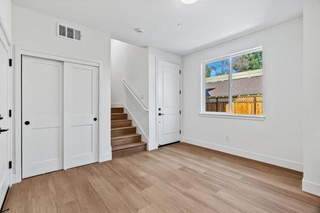 955 Woodside Road, Redwood City CA: https://media.crmls.org/mediaz/e3bcc155-63bd-4c37-a8a2-d4fe8f1b9081.jpg
