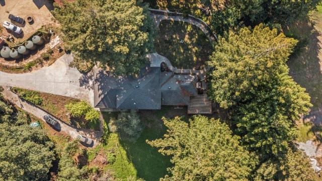17 Bella Vista Lane, Gilroy CA: https://media.crmls.org/mediaz/e3bd3b60-314c-4bc5-86f8-243343357bb4.jpg