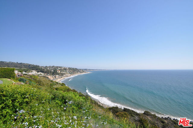 18434 Coastline Drive photo 7