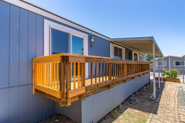 Image 40 of 45 For 5689 Red Oak Drive