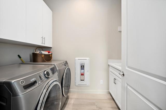 15 Tannin, Rancho Mirage CA: https://media.crmls.org/mediaz/e3bf16a7-8748-42e4-b58a-ca8b41981590.jpg
