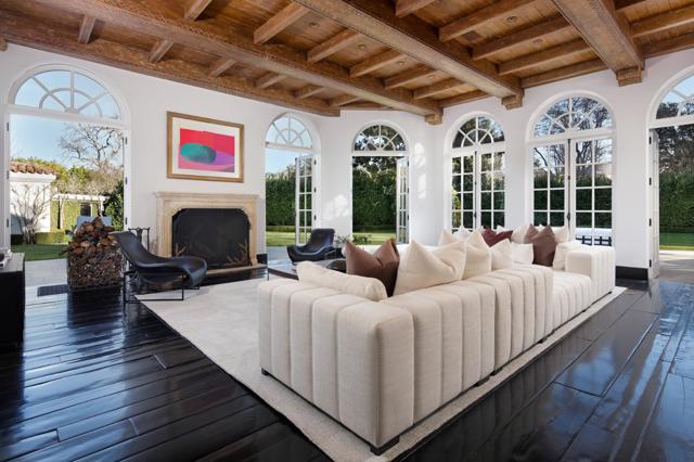 241 Polhemus Avenue, Atherton CA: https://media.crmls.org/mediaz/e3c0c51b-7244-4b08-af65-5ba880ed0b41.jpg