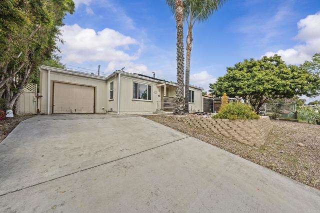 Detail Gallery Image 5 of 33 For 1992 Ensenada St, Lemon Grove,  CA 91945 - 2 Beds | 1 Baths