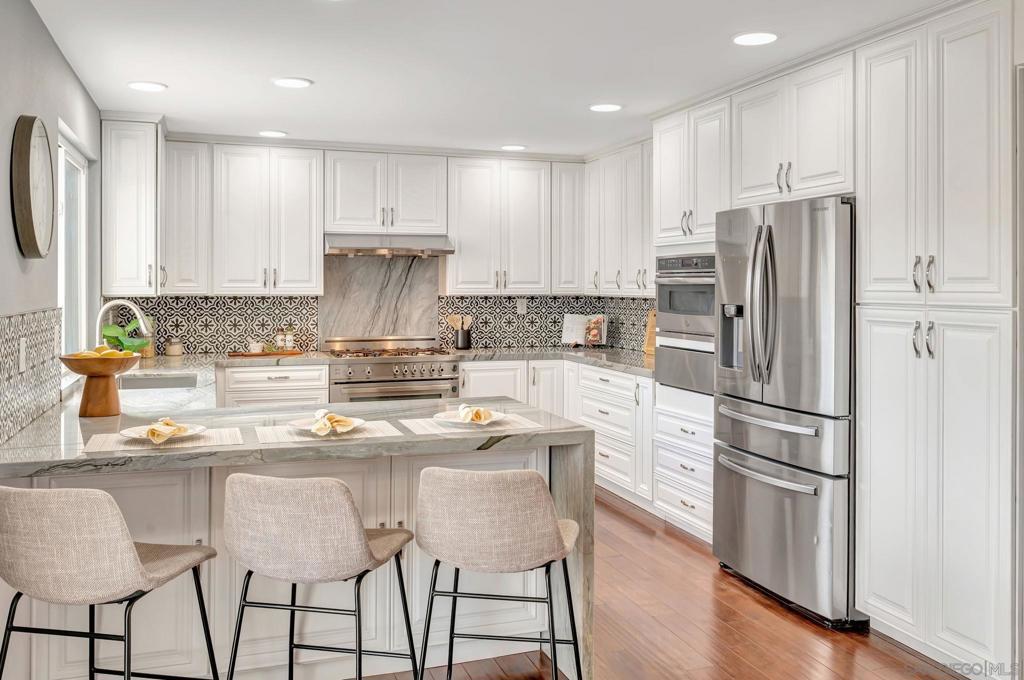 MLS #250031778SD img 11