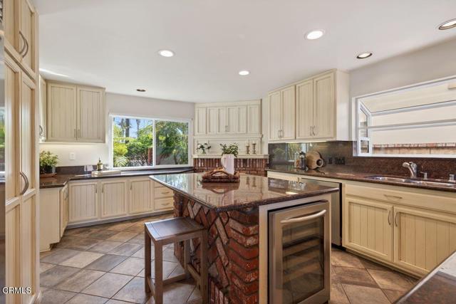 Detail Gallery Image 29 of 76 For 2941 Surfrider Ave, Ventura,  CA 93001 - 5 Beds | 3 Baths