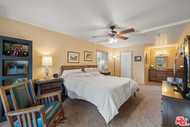 1037 H Lane, Big Bear City CA: https://media.crmls.org/mediaz/e3c26cd4-c056-4868-9130-4003e0da8dd7.jpg