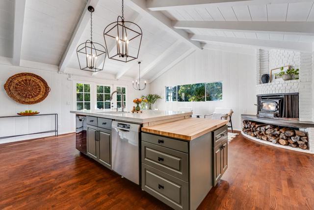 25984 N Mesa Drive, Carmel CA: https://media.crmls.org/mediaz/e3c32483-93d7-411d-972f-b51253ff4546.jpg