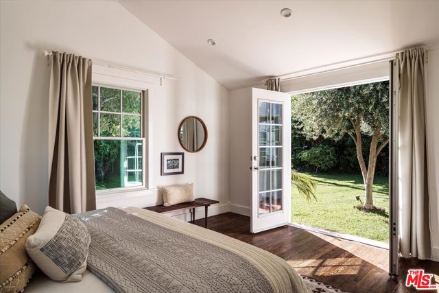 4148 Brunswick Avenue, Los Angeles CA: https://media.crmls.org/mediaz/e3c44baf-17c1-48cb-a5cd-31100f7be2b3.jpg