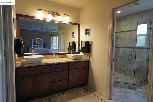 3196 Sudbury RD, Cameron Park CA: https://media.crmls.org/mediaz/e3c4b48f-d3a4-43a3-ab2c-3d9c0b0a49e9.jpg