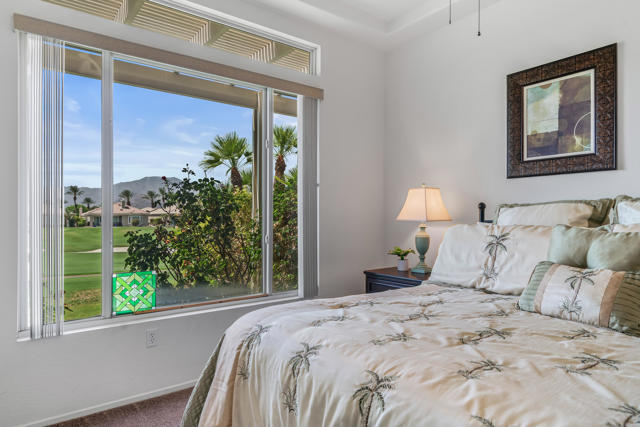 44591 S Heritage Palms Drive, Indio CA: https://media.crmls.org/mediaz/e3c7e225-1c77-4f7b-ab4d-9b051aa8e606.jpg