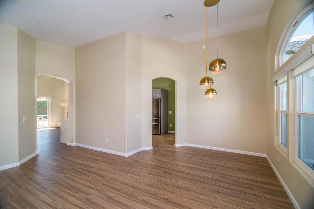 MLS #219138201DA image #13