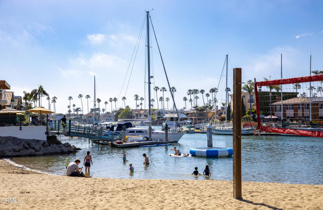2666 Bayshore Avenue, Ventura CA: https://media.crmls.org/mediaz/e3c9b700-a347-4cf0-a44f-f0e38b35c4d5.jpg