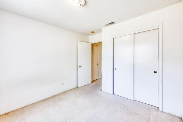 2670 N Katy Avenue, Fresno CA: https://media.crmls.org/mediaz/e3caa079-4eaa-405c-9296-648d971ef63a.jpg