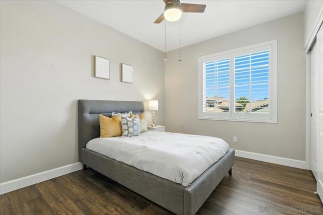 12224 Mulholland Ct, San Diego CA: https://media.crmls.org/mediaz/e3cb6cae-9b9a-4ef9-8ae8-5a6c73211c5d.jpg