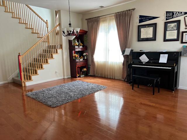 Image 4 of 17 For 4602 Middle Park Drive