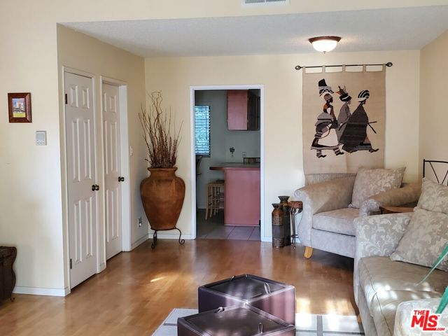 4128 West Hood Avenue, B photo 5