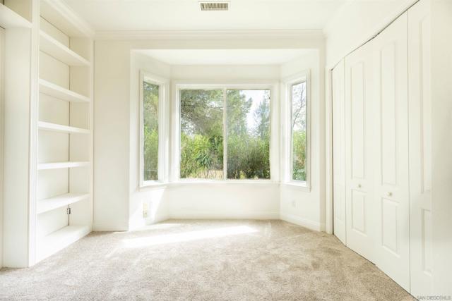 26691 Oak Trail Rd, Valley Center CA: https://media.crmls.org/mediaz/e3cc82d1-b3cd-478d-9b34-7003c215fb2d.jpg