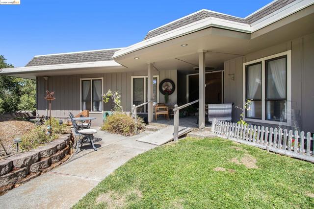 Image 17 of 52 For 3123 Indian Way