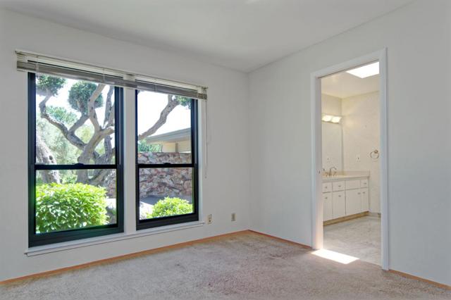 20753 Scenic Vista Drive, San Jose CA: https://media.crmls.org/mediaz/e3ceff60-fbc5-4081-abb5-4e6feb8353bc.jpg
