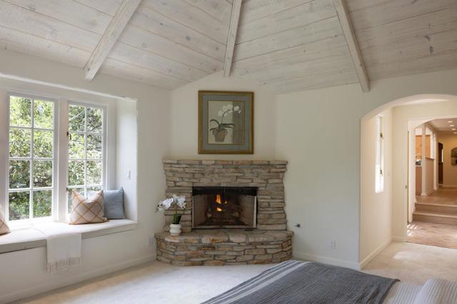 0 Forest 3 SE of 8th Avenue, Carmel CA: https://media.crmls.org/mediaz/e3cf2204-d61e-448b-820c-936a700b4bca.jpg