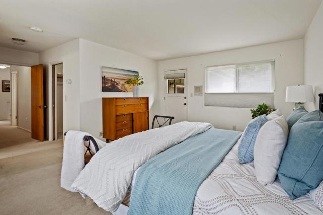 1088 Indian Village Road, Pebble Beach CA: https://media.crmls.org/mediaz/e3d0b46d-f75d-46ea-91ae-2b5b6eb2f1d1.jpg