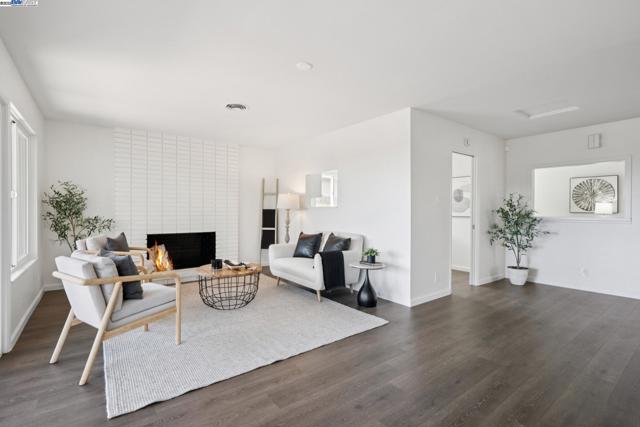 1165 Amend St, Pinole CA: https://media.crmls.org/mediaz/e3d3288b-fea6-4154-ae8a-f65d688acd7c.jpg