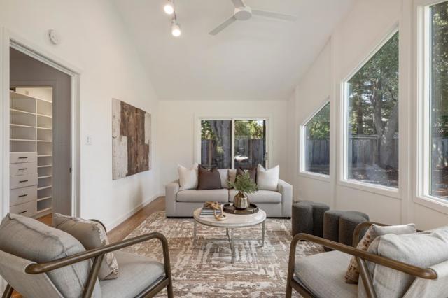 390 Cherry Avenue, Los Altos CA: https://media.crmls.org/mediaz/e3d32f56-cda7-4df8-9793-c1e500b5ca91.jpg